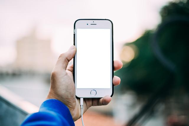 smartphone, mobile phone, copy space, iphone, hand, phone in hand, blank screen, cut, for photoshop, transparent background, blank background, phone background removal, smartphone blank screen, iphone blank screen, change screen image