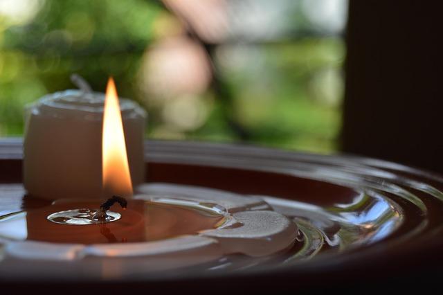 candle, wick, candlelight, relaxation, flame, wax, melt, fire, religion, burn, church