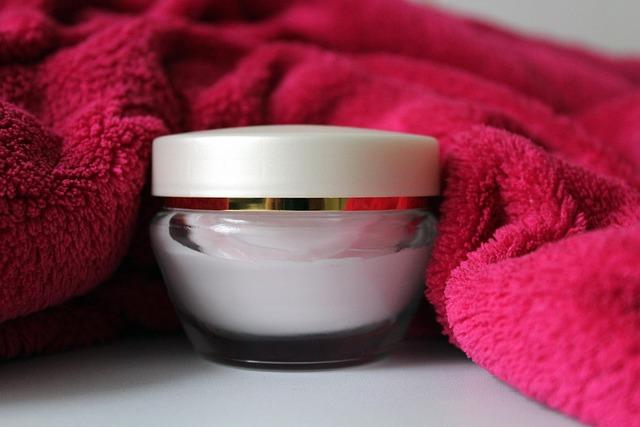 cream, toiletry bag, beauty, skin care, woman, skin care, skin care, skin care, skin care, skin care